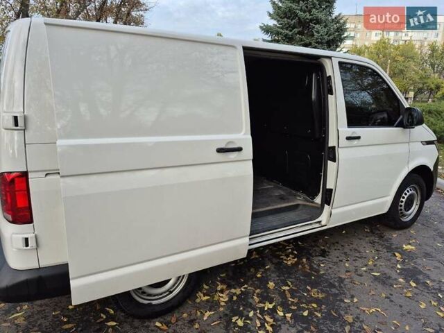 Белый Фольксваген Transporter, объемом двигателя 1.97 л и пробегом 182 тыс. км за 23900 $, фото 9 на Automoto.ua