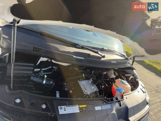 Белый Фольксваген Transporter, объемом двигателя 2 л и пробегом 251 тыс. км за 28550 $, фото 103 на Automoto.ua