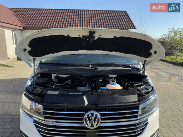 Белый Фольксваген Transporter, объемом двигателя 2 л и пробегом 251 тыс. км за 28550 $, фото 102 на Automoto.ua