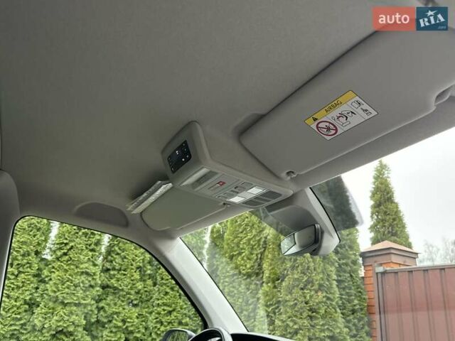 Белый Фольксваген Transporter, объемом двигателя 2 л и пробегом 223 тыс. км за 25999 $, фото 57 на Automoto.ua