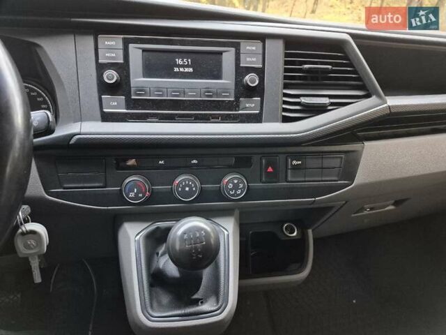 Белый Фольксваген Transporter, объемом двигателя 1.97 л и пробегом 182 тыс. км за 23900 $, фото 12 на Automoto.ua