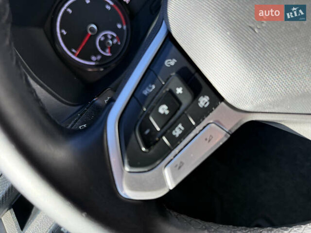 Белый Фольксваген Transporter, объемом двигателя 2 л и пробегом 251 тыс. км за 28550 $, фото 73 на Automoto.ua