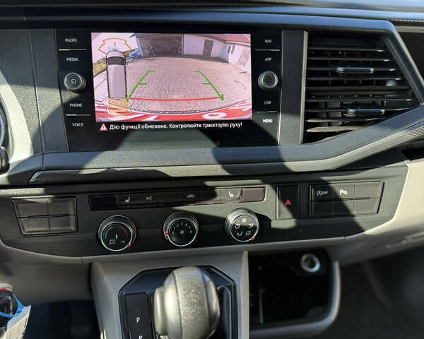Белый Фольксваген Transporter, объемом двигателя 2 л и пробегом 251 тыс. км за 28550 $, фото 76 на Automoto.ua