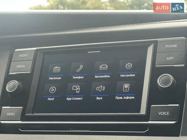 Белый Фольксваген Transporter, объемом двигателя 2 л и пробегом 112 тыс. км за 25500 $, фото 77 на Automoto.ua