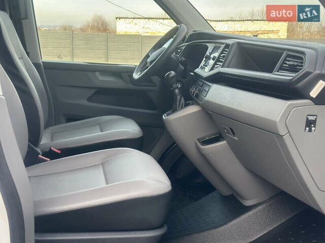 Белый Фольксваген Transporter, объемом двигателя 2 л и пробегом 112 тыс. км за 25500 $, фото 29 на Automoto.ua