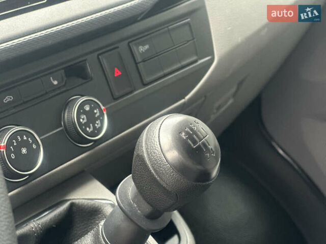 Белый Фольксваген Transporter, объемом двигателя 2 л и пробегом 112 тыс. км за 25500 $, фото 50 на Automoto.ua