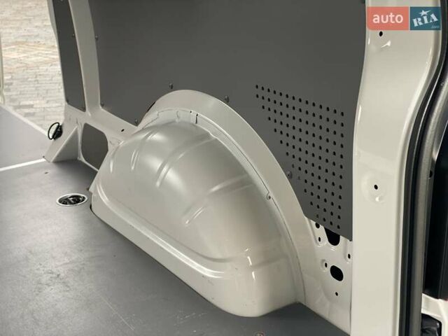 Белый Фольксваген Transporter, объемом двигателя 2 л и пробегом 19 тыс. км за 36900 $, фото 20 на Automoto.ua