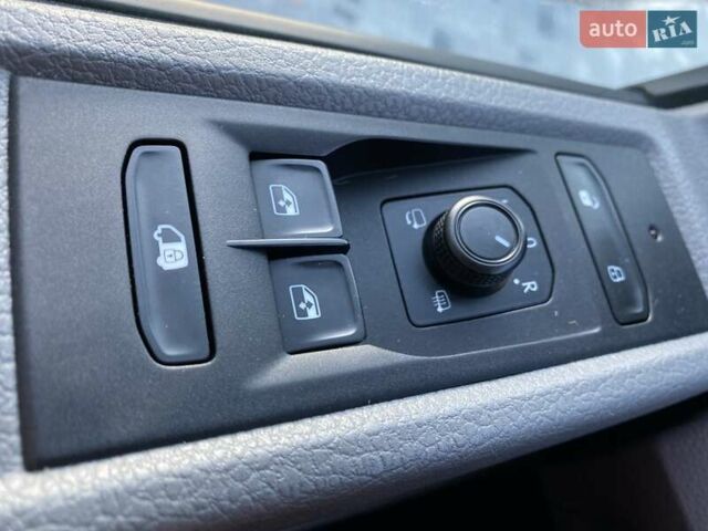 Белый Фольксваген Transporter, объемом двигателя 2 л и пробегом 19 тыс. км за 36900 $, фото 47 на Automoto.ua