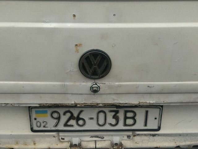 Белый Фольксваген Transporter, объемом двигателя 1.6 л и пробегом 400 тыс. км за 1800 $, фото 11 на Automoto.ua