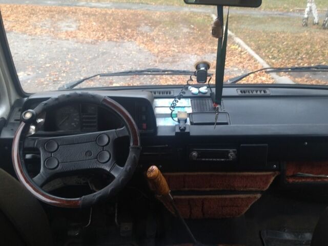 Белый Фольксваген Transporter, объемом двигателя 1.6 л и пробегом 400 тыс. км за 1800 $, фото 5 на Automoto.ua