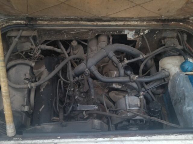 Белый Фольксваген Transporter, объемом двигателя 1.6 л и пробегом 400 тыс. км за 1800 $, фото 12 на Automoto.ua