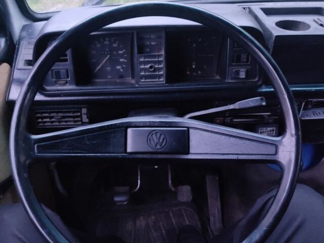 Белый Фольксваген Transporter, объемом двигателя 1.6 л и пробегом 200 тыс. км за 2088 $, фото 4 на Automoto.ua