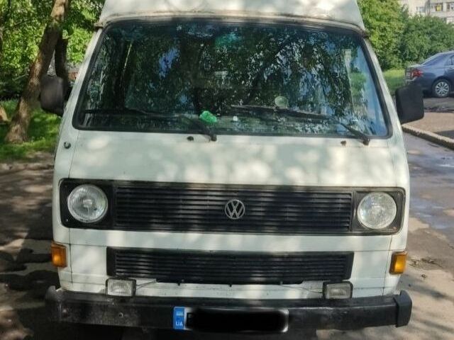 Белый Фольксваген Transporter, объемом двигателя 1.6 л и пробегом 200 тыс. км за 2088 $, фото 3 на Automoto.ua