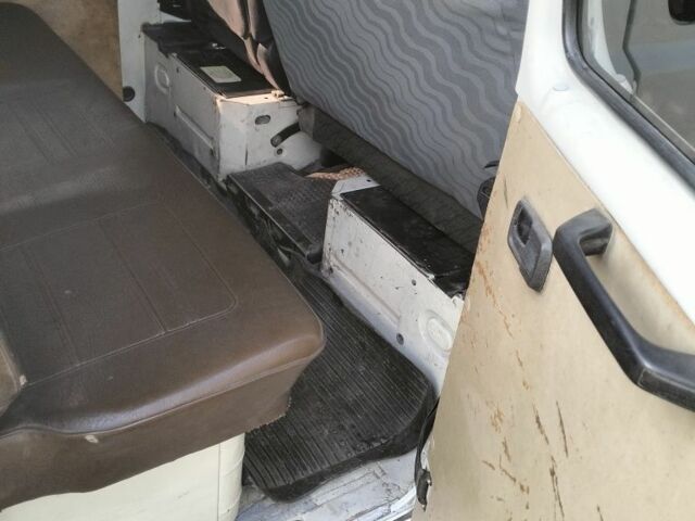 Белый Фольксваген Transporter, объемом двигателя 1.6 л и пробегом 200 тыс. км за 5300 $, фото 7 на Automoto.ua