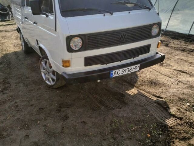 Белый Фольксваген Transporter, объемом двигателя 1.6 л и пробегом 200 тыс. км за 5300 $, фото 4 на Automoto.ua