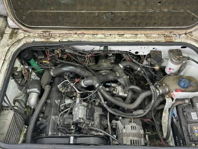 Белый Фольксваген Transporter, объемом двигателя 1.6 л и пробегом 3 тыс. км за 3500 $, фото 7 на Automoto.ua