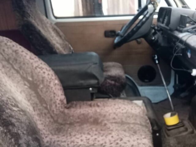 Білий Фольксваген Transporter, об'ємом двигуна 2 л та пробігом 50 тис. км за 2500 $, фото 4 на Automoto.ua