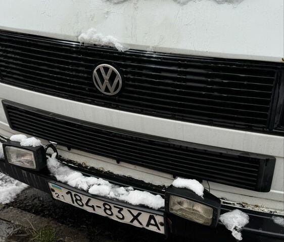 Белый Фольксваген Transporter, объемом двигателя 1.9 л и пробегом 400 тыс. км за 1900 $, фото 6 на Automoto.ua