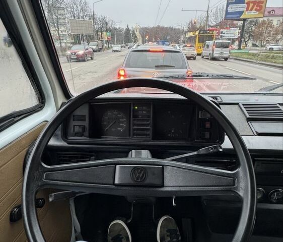 Белый Фольксваген Transporter, объемом двигателя 1.9 л и пробегом 400 тыс. км за 1900 $, фото 3 на Automoto.ua