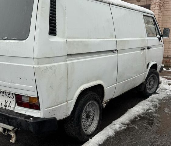 Белый Фольксваген Transporter, объемом двигателя 1.9 л и пробегом 400 тыс. км за 1900 $, фото 14 на Automoto.ua