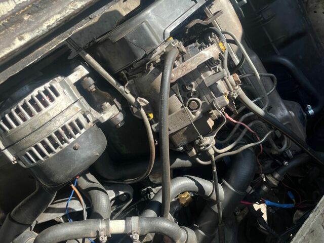 Білий Фольксваген Transporter, об'ємом двигуна 1.6 л та пробігом 300 тис. км за 1900 $, фото 13 на Automoto.ua