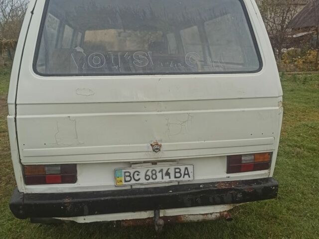 Белый Фольксваген Transporter, объемом двигателя 9 л и пробегом 321 тыс. км за 1250 $, фото 5 на Automoto.ua