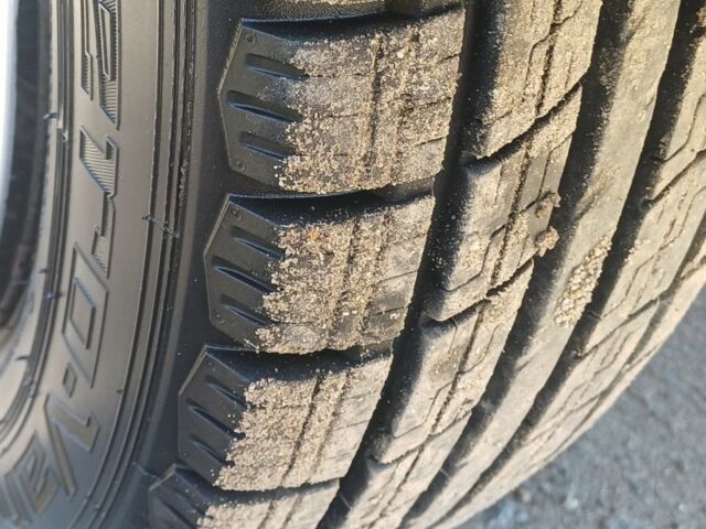 Белый Фольксваген Transporter, объемом двигателя 2.4 л и пробегом 278 тыс. км за 2550 $, фото 7 на Automoto.ua