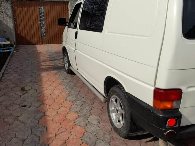 Белый Фольксваген Transporter, объемом двигателя 1.9 л и пробегом 500 тыс. км за 4999 $, фото 6 на Automoto.ua