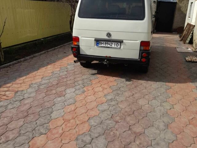 Белый Фольксваген Transporter, объемом двигателя 1.9 л и пробегом 500 тыс. км за 4999 $, фото 3 на Automoto.ua