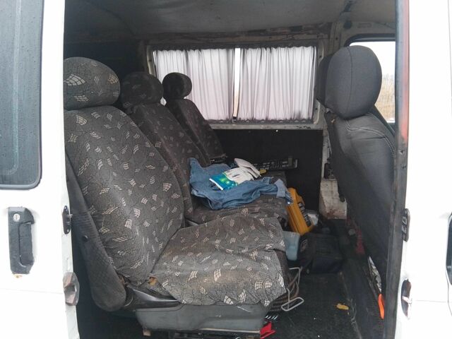 Белый Фольксваген Transporter, объемом двигателя 2.4 л и пробегом 500 тыс. км за 3600 $, фото 6 на Automoto.ua