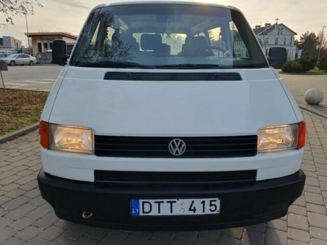 Белый Фольксваген Transporter, объемом двигателя 2.4 л и пробегом 273 тыс. км за 1800 $, фото 2 на Automoto.ua