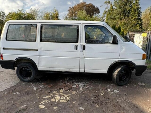 Белый Фольксваген Transporter, объемом двигателя 0 л и пробегом 370 тыс. км за 1900 $, фото 4 на Automoto.ua