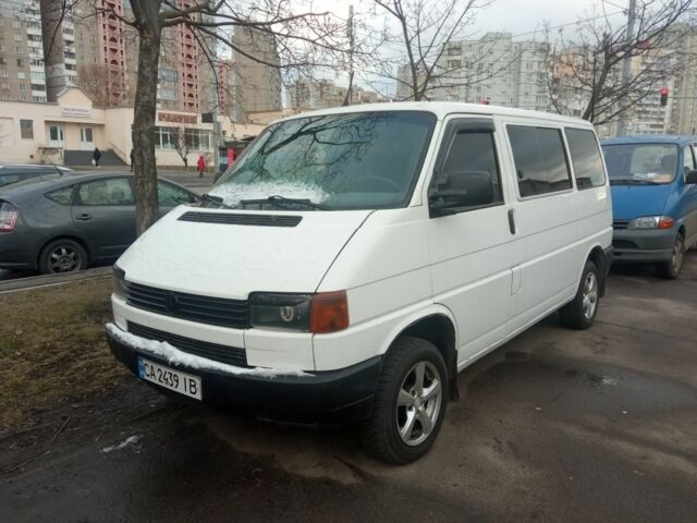 Білий Фольксваген Transporter, об'ємом двигуна 1.9 л та пробігом 250 тис. км за 3900 $, фото 1 на Automoto.ua