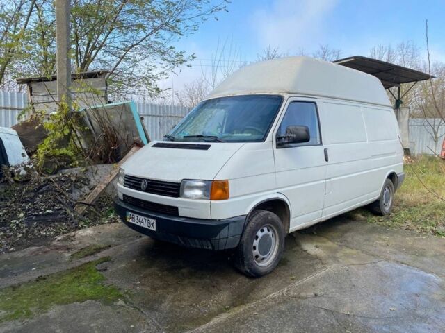 Білий Фольксваген Transporter, об'ємом двигуна 2.4 л та пробігом 3 тис. км за 5500 $, фото 1 на Automoto.ua