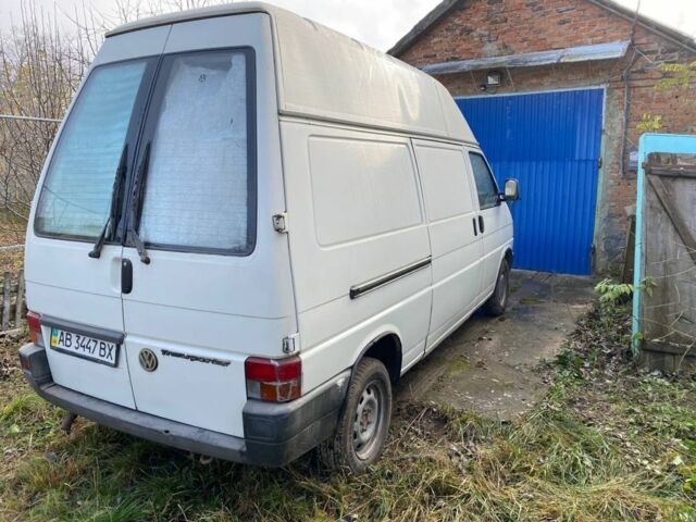 Білий Фольксваген Transporter, об'ємом двигуна 2.4 л та пробігом 3 тис. км за 5500 $, фото 4 на Automoto.ua