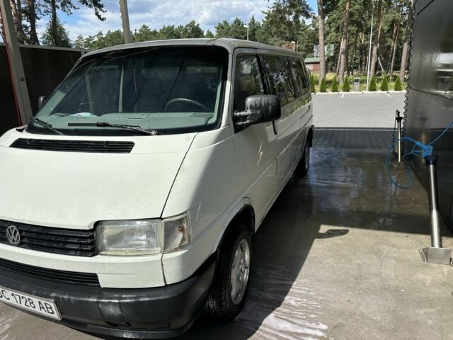 Белый Фольксваген Transporter, объемом двигателя 2.4 л и пробегом 607 тыс. км за 3200 $, фото 2 на Automoto.ua