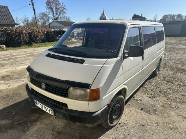 Белый Фольксваген Transporter, объемом двигателя 1.9 л и пробегом 222 тыс. км за 3300 $, фото 2 на Automoto.ua