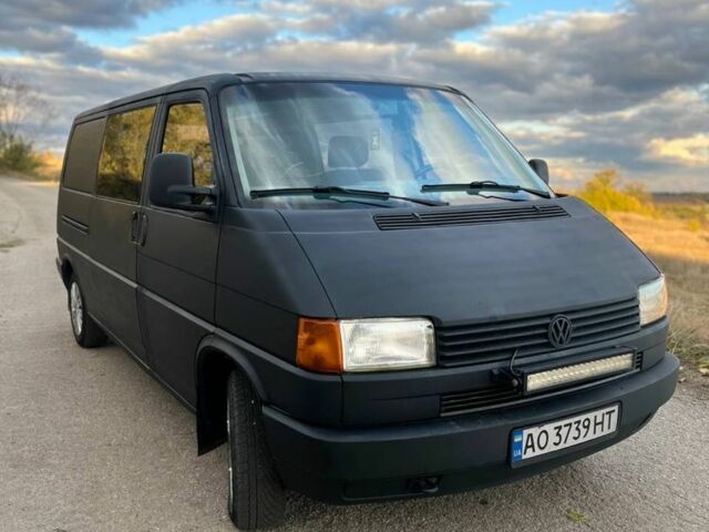 Белый Фольксваген Transporter, объемом двигателя 1.9 л и пробегом 250 тыс. км за 3100 $, фото 3 на Automoto.ua