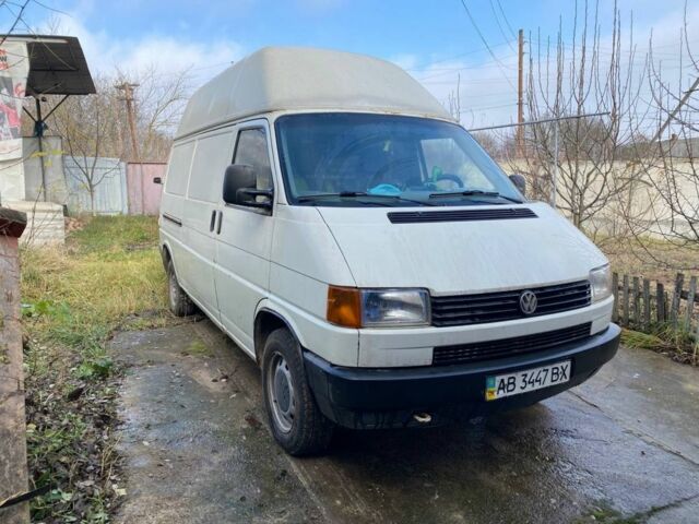Білий Фольксваген Transporter, об'ємом двигуна 2.4 л та пробігом 3 тис. км за 5500 $, фото 2 на Automoto.ua
