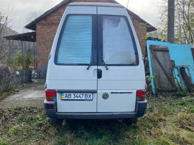 Білий Фольксваген Transporter, об'ємом двигуна 2.4 л та пробігом 3 тис. км за 5500 $, фото 7 на Automoto.ua