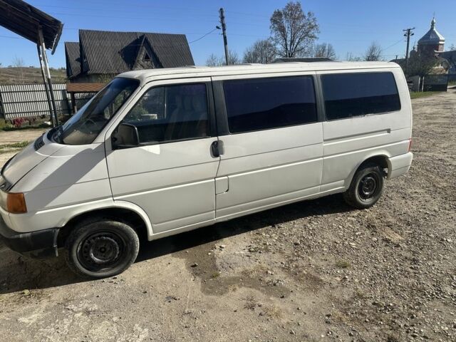 Белый Фольксваген Transporter, объемом двигателя 1.9 л и пробегом 222 тыс. км за 3300 $, фото 3 на Automoto.ua