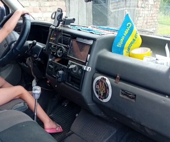 Белый Фольксваген Transporter, объемом двигателя 9 л и пробегом 460 тыс. км за 2374 $, фото 4 на Automoto.ua