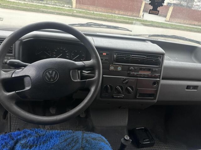 Белый Фольксваген Transporter, объемом двигателя 2.5 л и пробегом 411 тыс. км за 2699 $, фото 9 на Automoto.ua