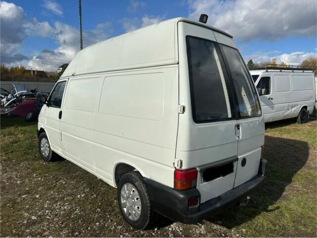 Білий Фольксваген Transporter, об'ємом двигуна 0 л та пробігом 380 тис. км за 2600 $, фото 3 на Automoto.ua