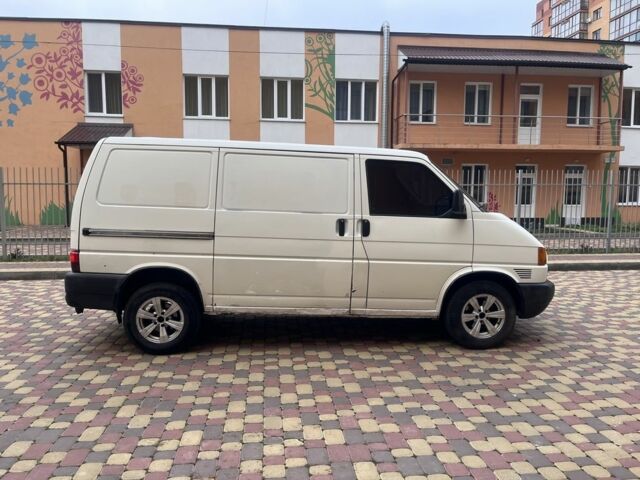Білий Фольксваген Transporter, об'ємом двигуна 1.9 л та пробігом 419 тис. км за 2990 $, фото 6 на Automoto.ua