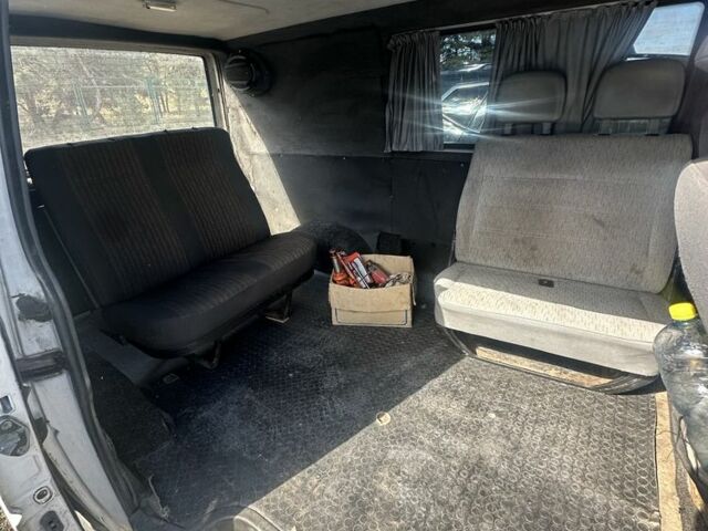 Белый Фольксваген Transporter, объемом двигателя 1.9 л и пробегом 500 тыс. км за 3800 $, фото 4 на Automoto.ua