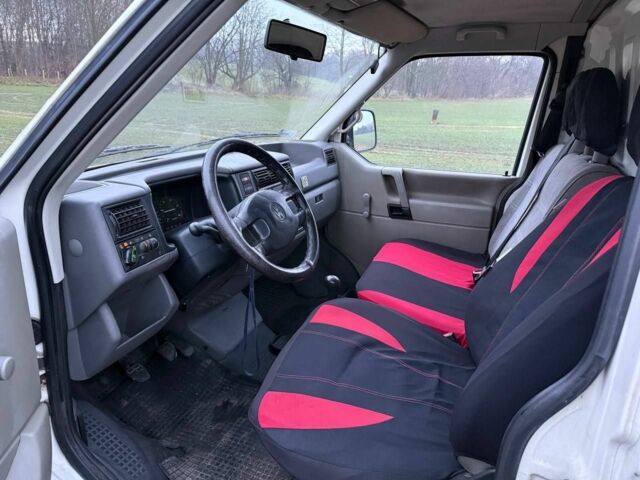 Белый Фольксваген Transporter, объемом двигателя 0 л и пробегом 400 тыс. км за 2698 $, фото 15 на Automoto.ua