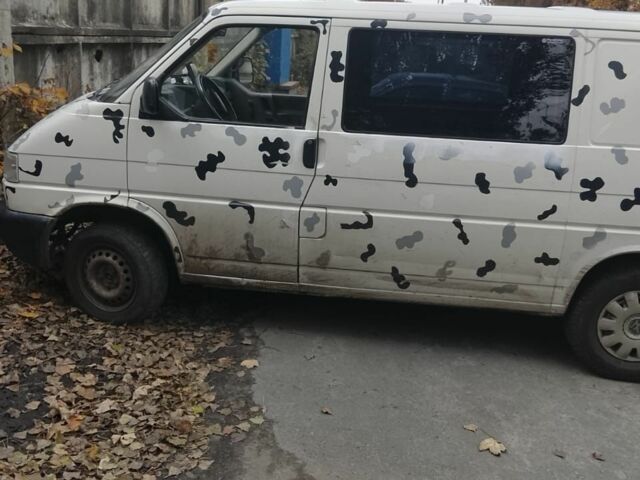 Белый Фольксваген Transporter, объемом двигателя 2.4 л и пробегом 476 тыс. км за 2000 $, фото 2 на Automoto.ua