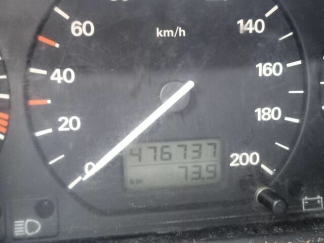 Белый Фольксваген Transporter, объемом двигателя 2.4 л и пробегом 476 тыс. км за 2000 $, фото 5 на Automoto.ua