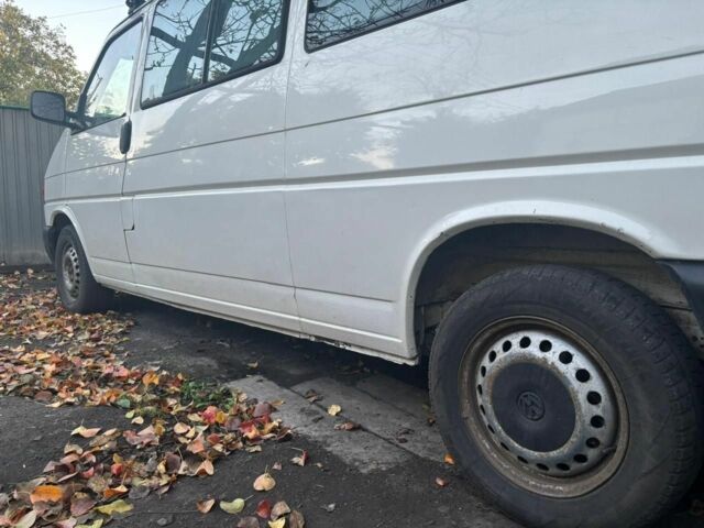 Белый Фольксваген Transporter, объемом двигателя 2.5 л и пробегом 400 тыс. км за 6200 $, фото 4 на Automoto.ua